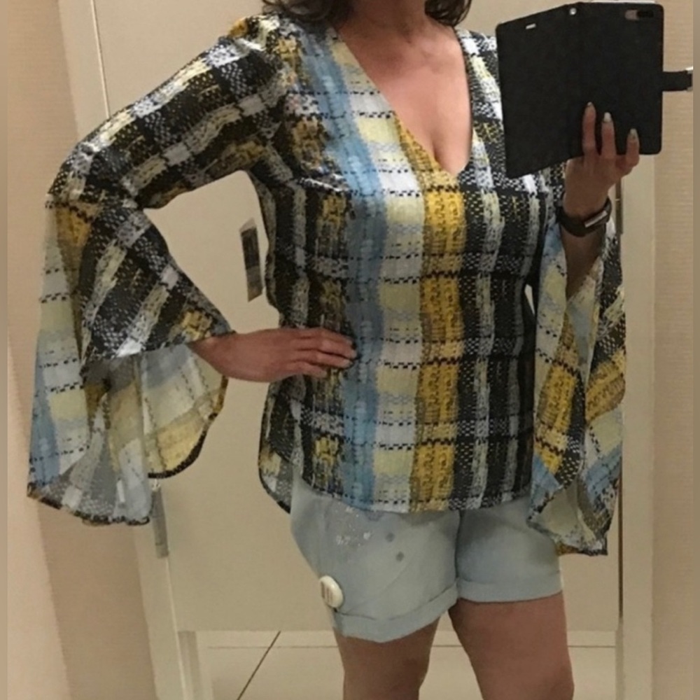 Project Runway Multi-Color Top with Trumpet Sleeves - Picture 2 of 5